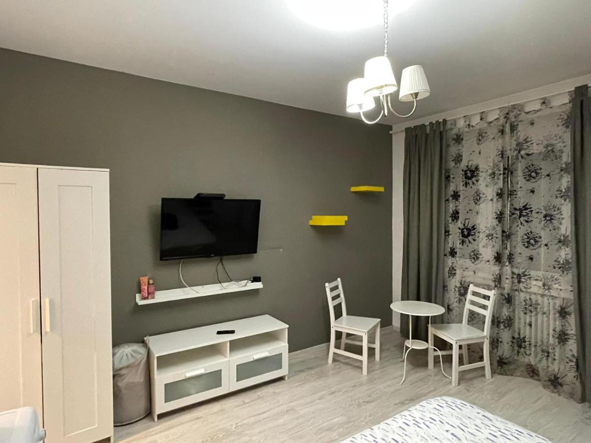 Centru Charming New Apartament Piata Universitate Lejlighed Bukarest Eksteriør billede